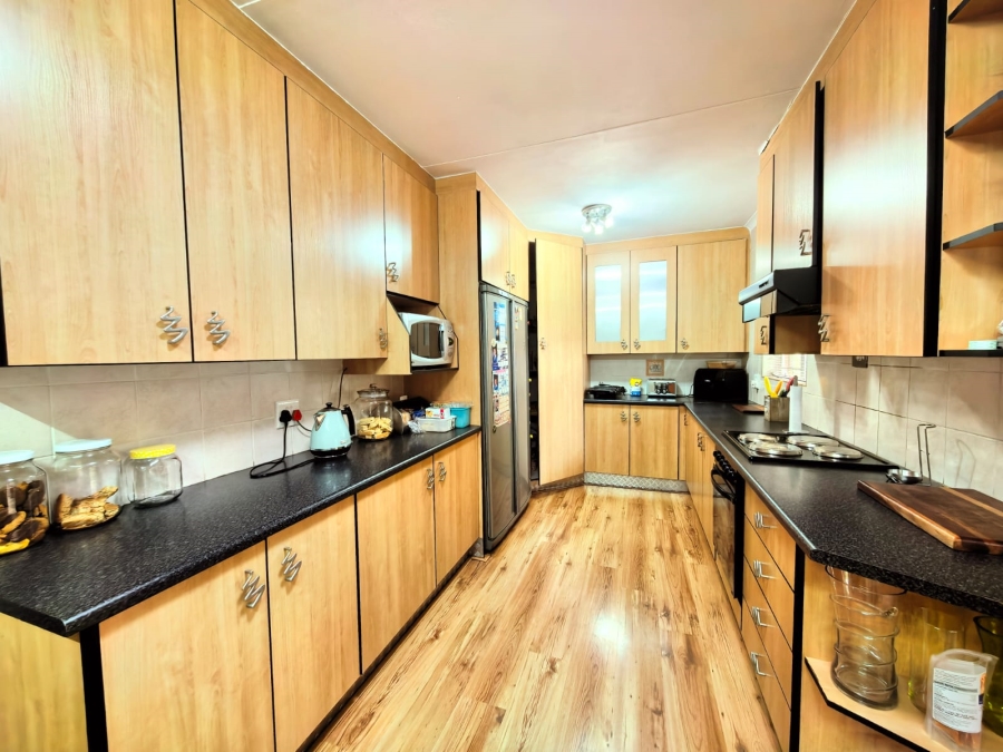 3 Bedroom Property for Sale in Vaalpark Free State